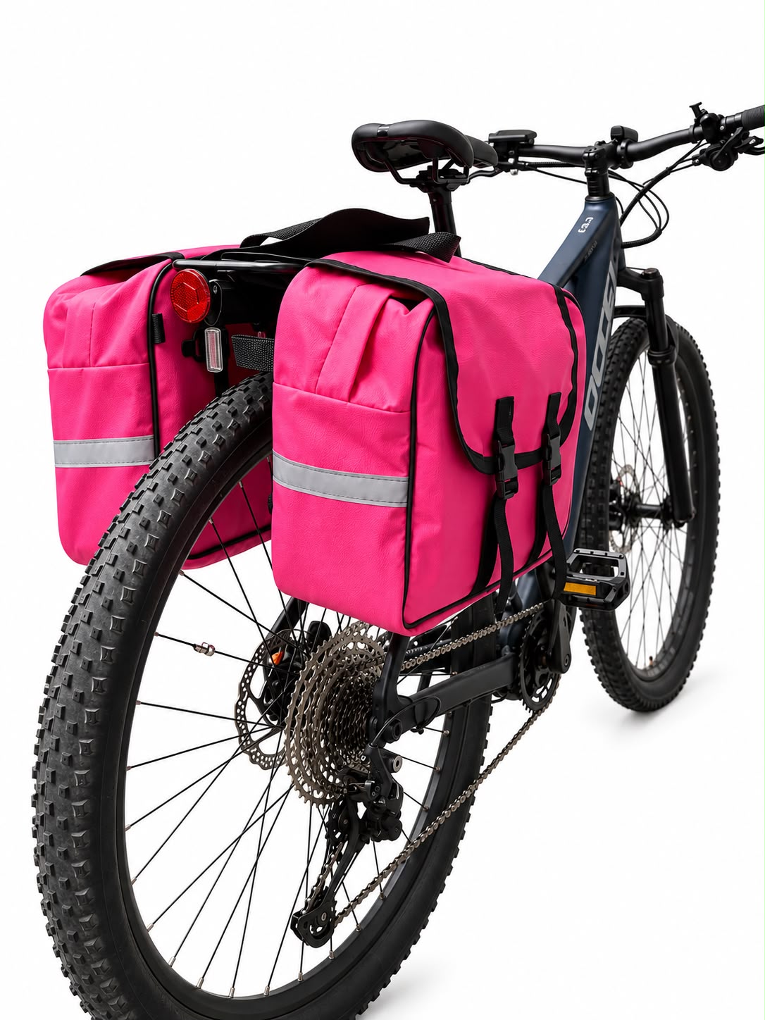 Alforje 40L Bike Baslu pink instalado no bagageiro da bicicleta