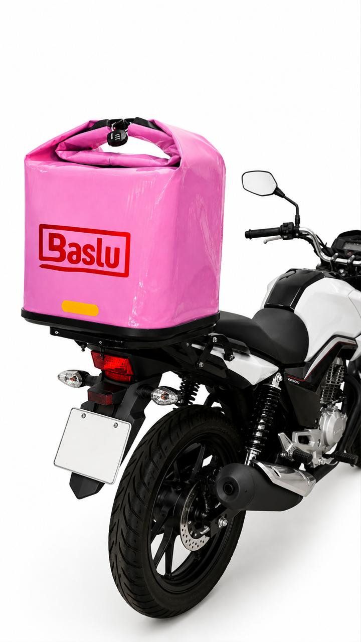 Baú Flexível Baslu instalado em moto de entrega
