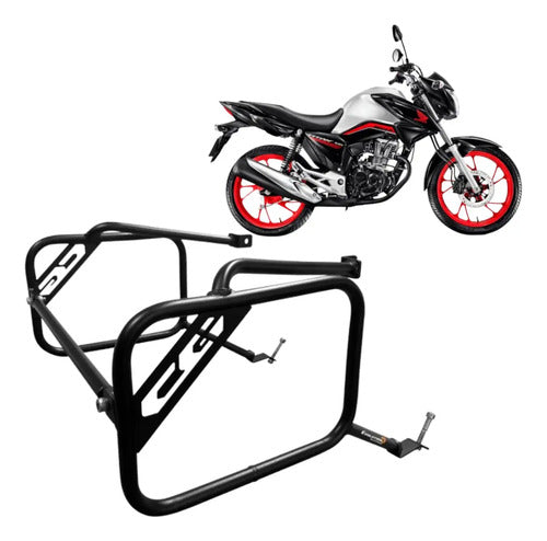 Afastador de alforge Evolution Racing para Honda CG Titan e Fan 160 com a moto ao fundo