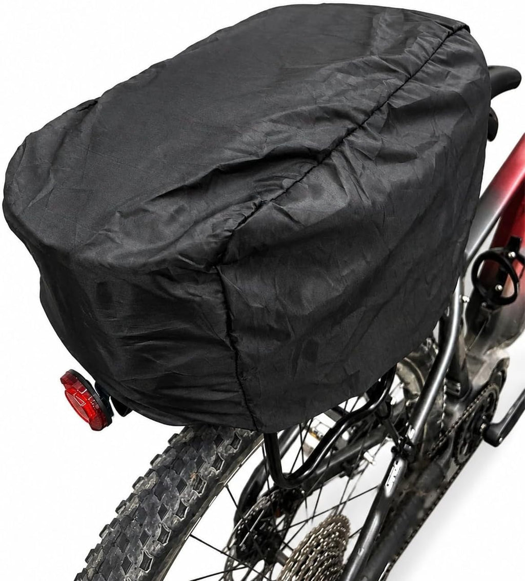 Bolsa baú de bike Baslu com capa de chuva instalada no bagageiro