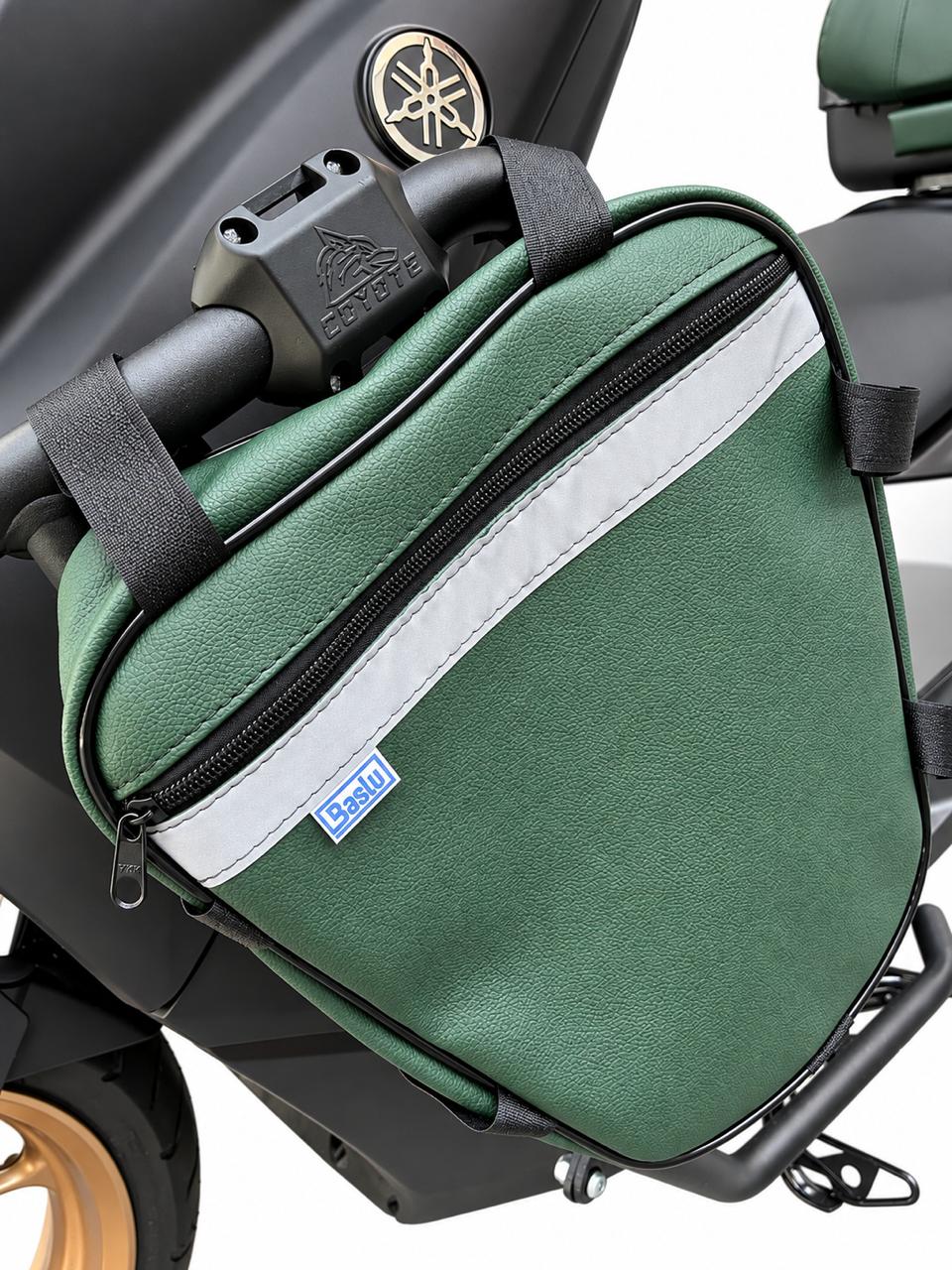 Alforje frontal para carenagem Baslu verde militar: par completo, vista frontal em fundo branco