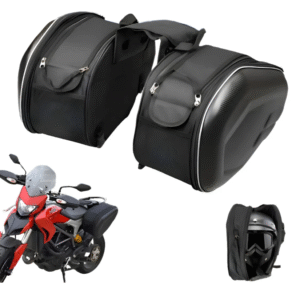 Alforge lateral Baslu instalado em moto com piloto e garupa, mostrando que o alforge não atrapalha o carona e oferece conforto nas viagens.